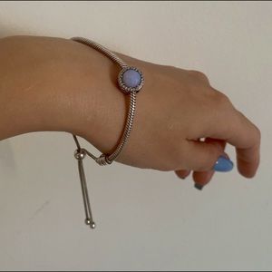 Pandora Bracelet And Radiant Hearts Charm Opalescent